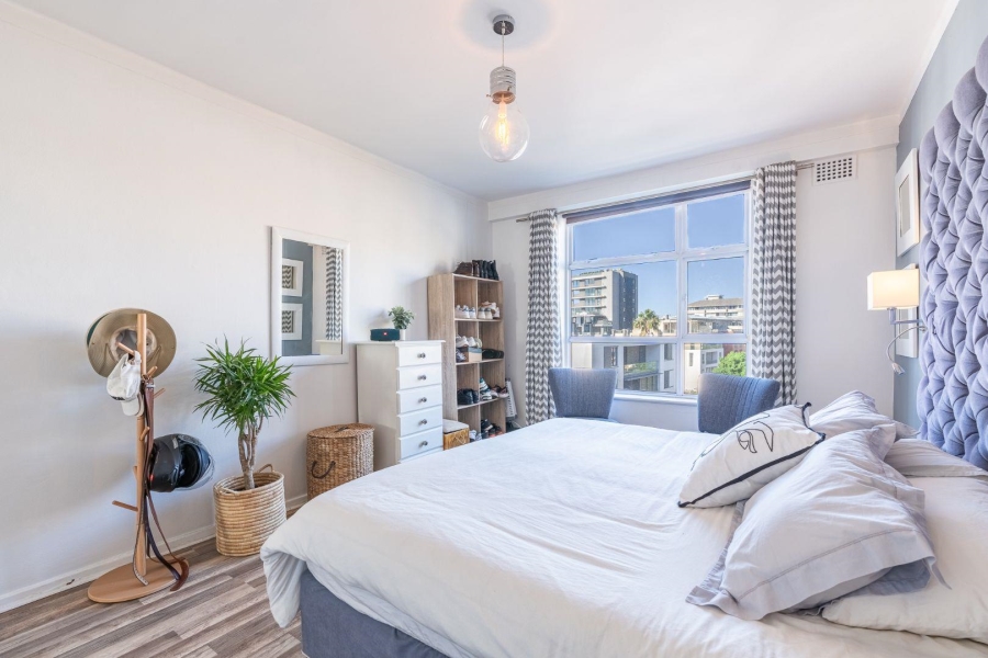 1 Bedroom Property for Sale in Green Point Western Cape